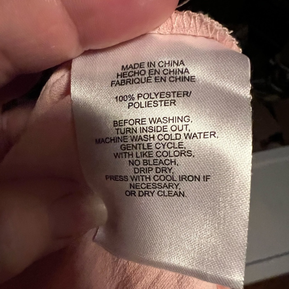 Jones New York Light Pink V-Neck Blouse, EUC, Size XL - Picture 5 of 5